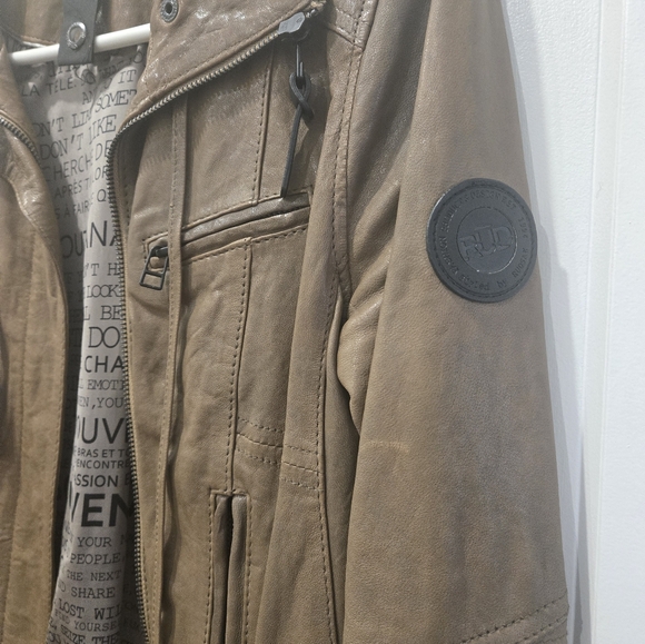 Moto style leather jacket - Picture 2 of 4